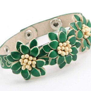 Genuine Handmade Leather Three Flower Bracelet