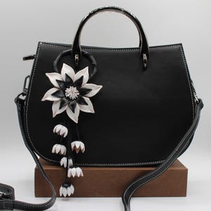 Genuine Handmade Leather Flower Keychain daisy purse charm bag charm (Black and White)