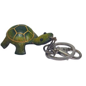 Handmade Green Leather Turtle Keychain: Car Key Ring Pendant