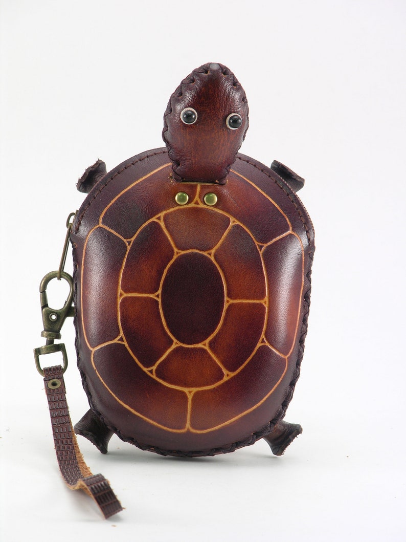 Genuine Handmade Leather Green Turtle Wristlet / Coin Purse/ animal coin bag, cartoon mini wallet