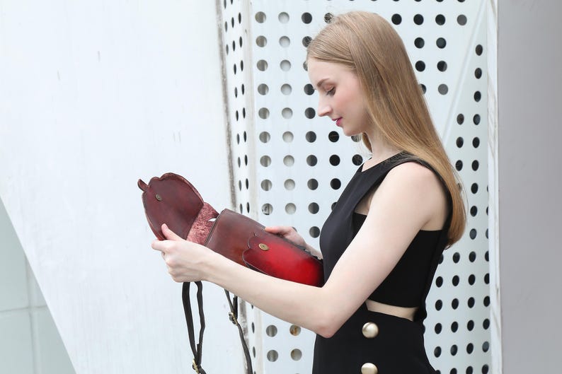 Genuine Handmade Leather Fox Purse crossbody