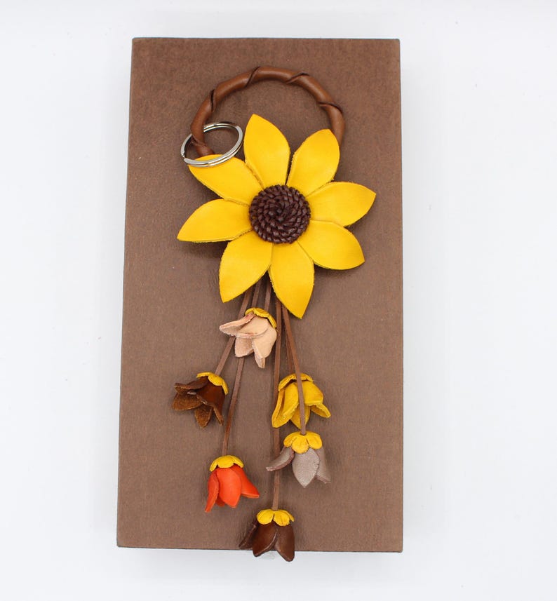 Genuine Handmade Leather Flower Keychain daisy yellow purse charm bag charm