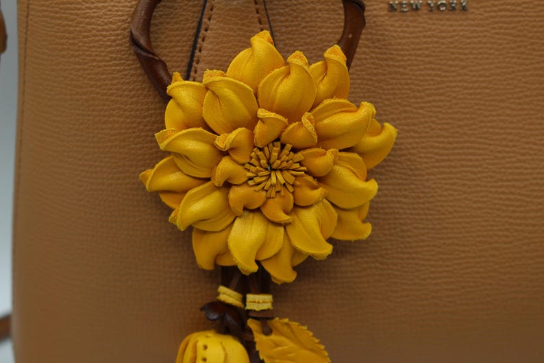 Genuine Handmade Leather Flower Keychain daisy yellow purse charm bag charm