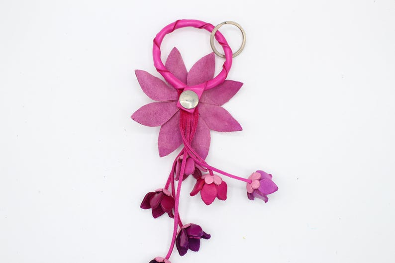 Genuine Handmade Leather Flower Keychain daisy white purse charm bag charm