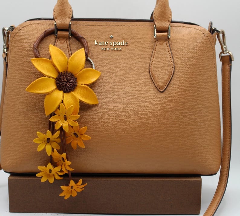 Genuine Handmade Leather Flower Keychain daisy yellow purse charm bag charm