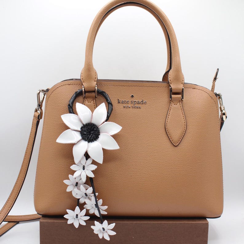 Genuine Handmade Leather Flower Keychain daisy purse charm bag charm white