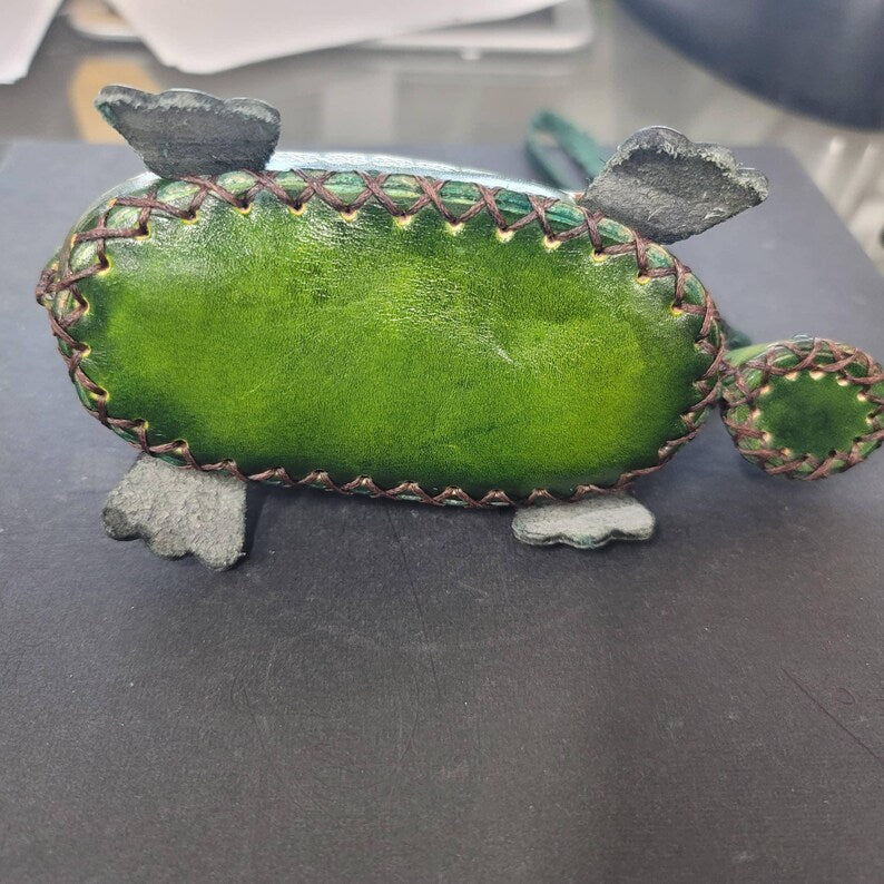 Genuine Handmade Leather Green Turtle coin purse wallet animal coin purse