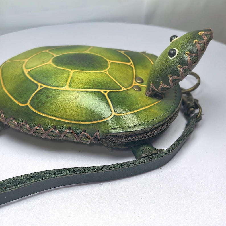 Genuine Handmade Leather Green Turtle Wristlet / Coin Purse/ animal coin bag, cartoon mini wallet