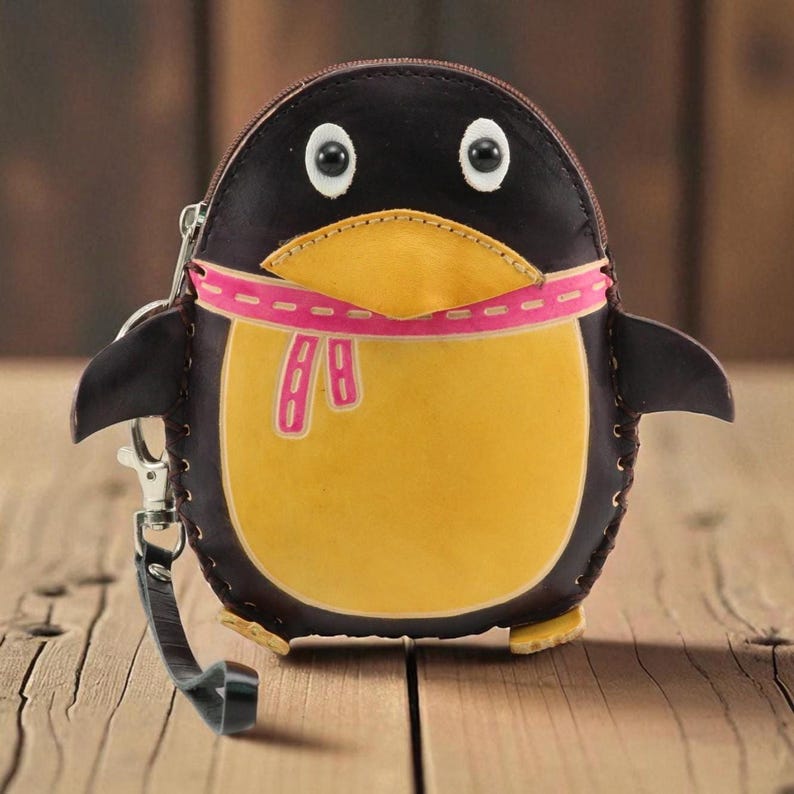 Handmade Genuine Leather Penguin Wristlet / Coin Purse / Wallet / Mini Wallet / Small Wallet / Candy Bag / Animal Pouch / Coin Pouch