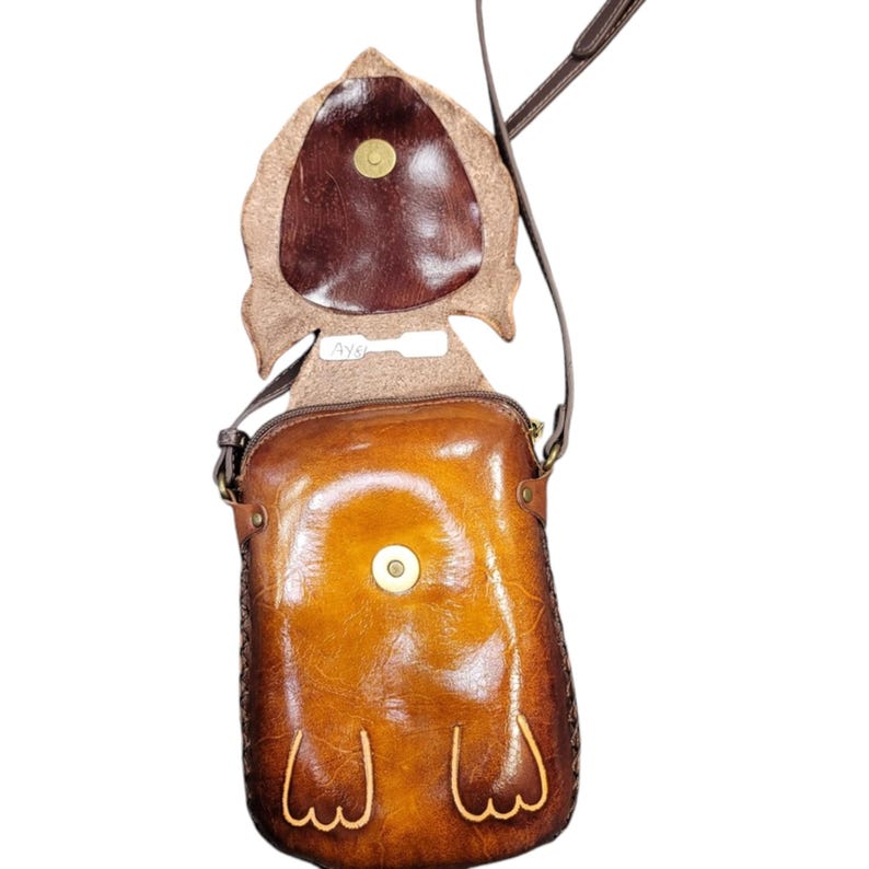 Genuine Handmade Leather Fox Purse High-Quality Leather phone purse /Crossbody Bag with Adjustable Strap for Daily Use & Animal Lovers