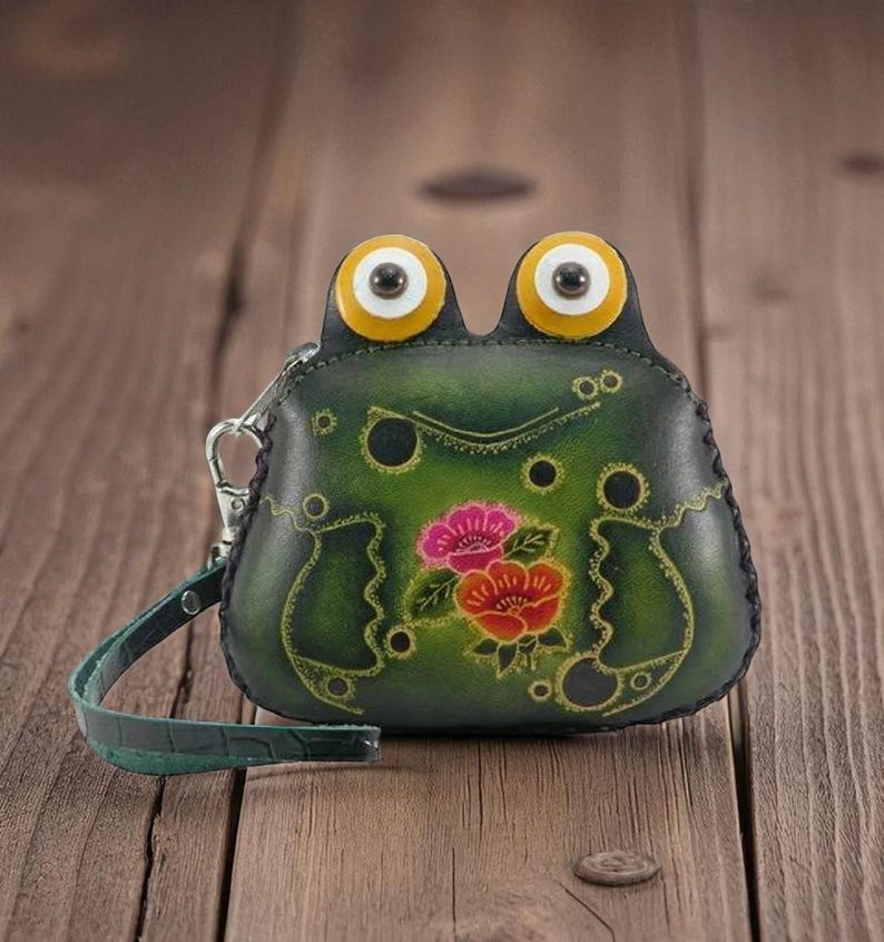 Genuine Handmade Leather Frog Wristlet / Coin Purse / Wallet