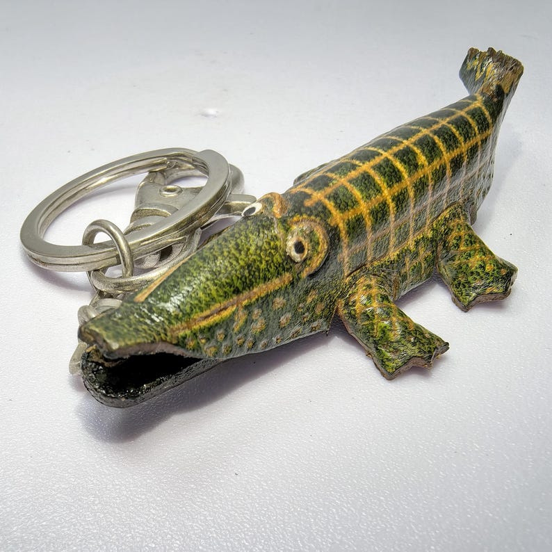 Genuine Handmade Leather Crocodile Keychain Holiday Gift Small Pendant Cartoon Keychain Animal Key Ring Car Key Ornament