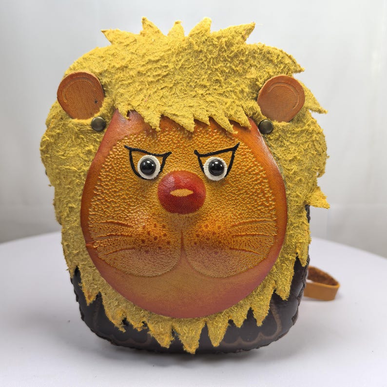 Genuine Leather Handmade Lion-shaped Wristlet Coin Purse / Wallet / Coin Pouch, Animal-themed Loose Change Pouch / Cartoon Small Wallet