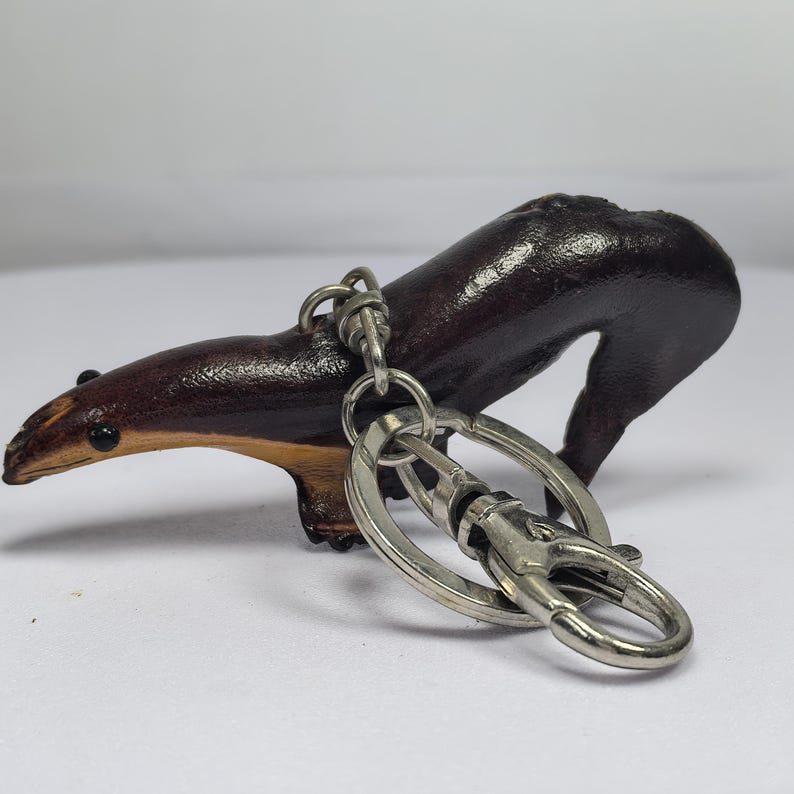 Genuine Handmade Leather Badger Keychain/ Holiday Gift /Small Pendant Cartoon Keychain/ Animal Key Ring/ Car Key Ornament