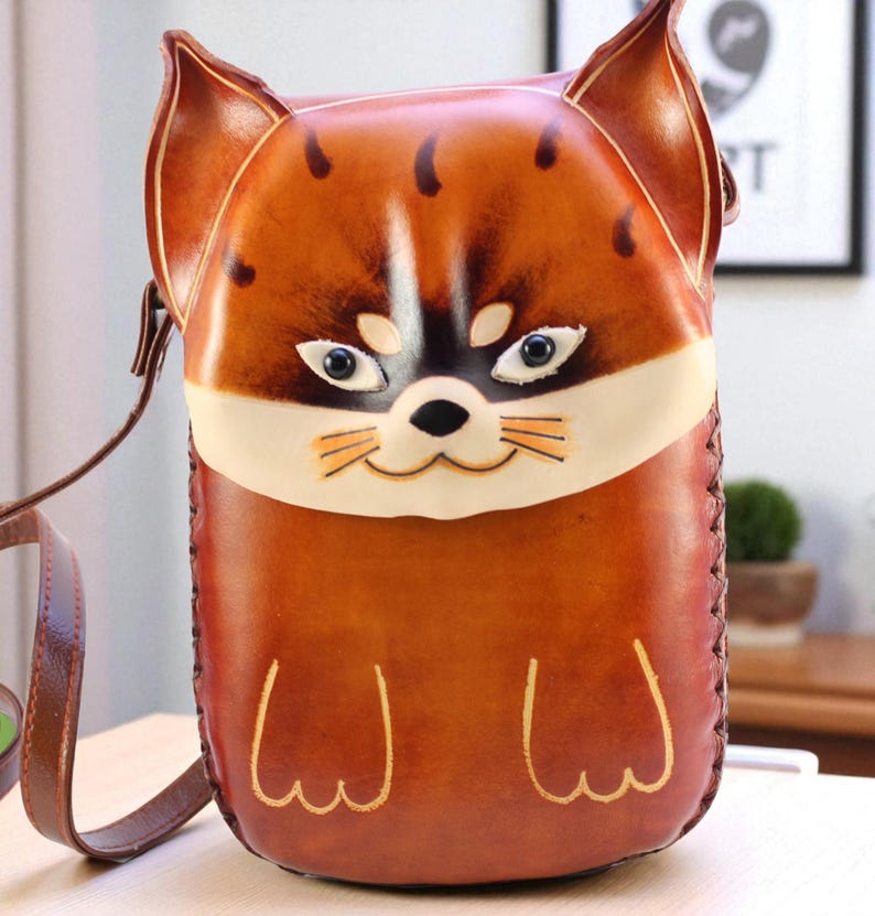 Genuine Handmade Leather Fox Purse High-Quality Leather phone purse /Crossbody Bag with Adjustable Strap for Daily Use & Animal Lovers