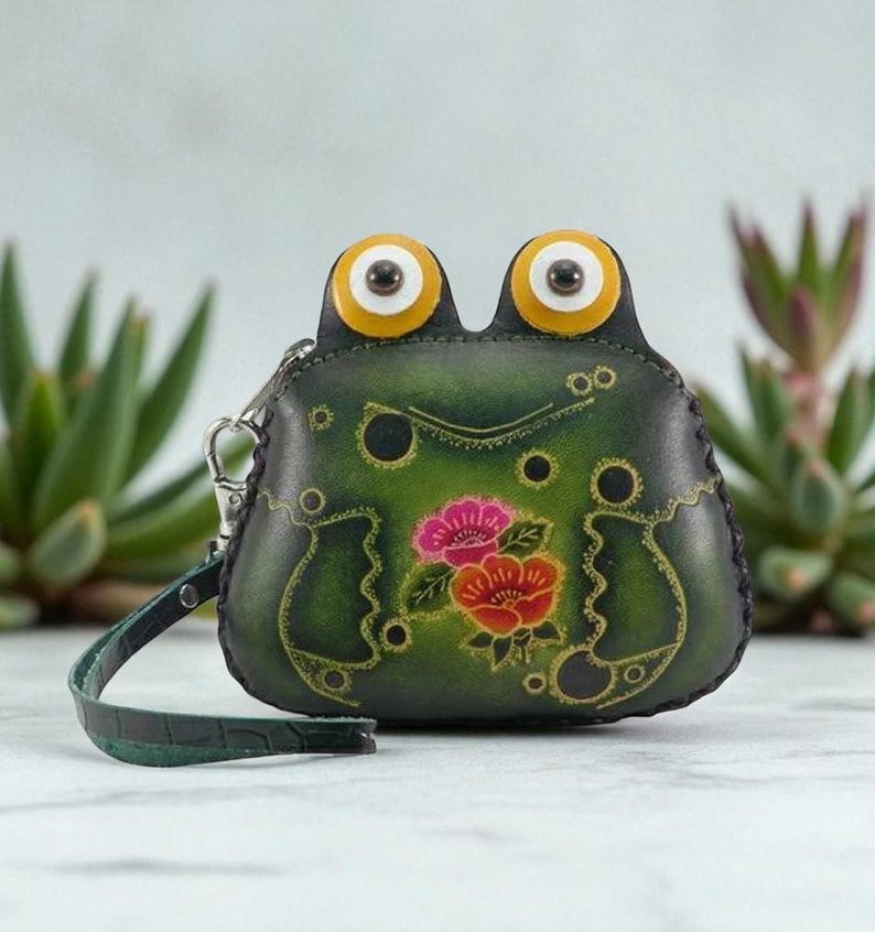 Genuine Handmade Leather Frog Wristlet / Coin Purse / Wallet