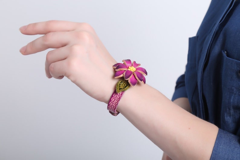 Genuine Handmade Leather Flower Bracelet