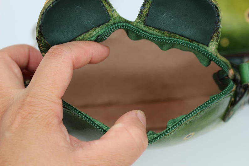 Genuine Handmade Leather Frog Cross Body Purse