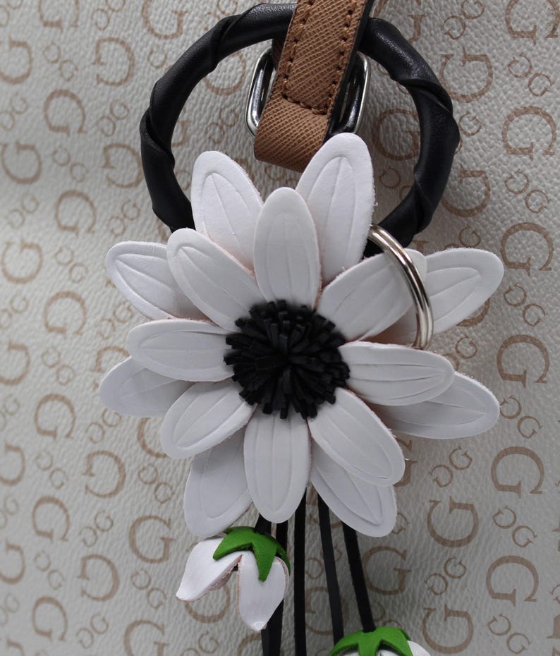Handmade Genuine Leather Sunflower Keychain / Purse Charm / Bag Charm / Car Ornament / Flower Key Ring (White)