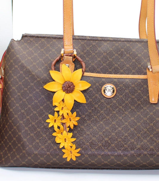 Genuine Handmade Leather Flower Keychain daisy yellow purse charm bag charm