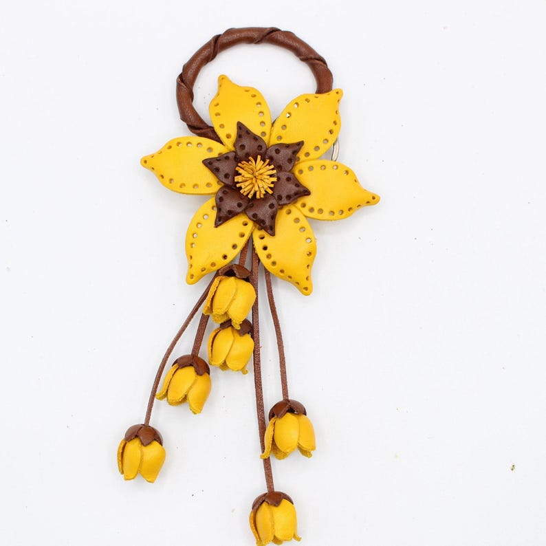 Genuine Handmade Leather Flower Keychain daisy purse charm bag charm