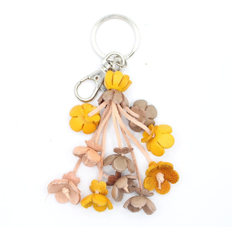 Handmade Genuine Leather Flower Keychain Purse Charm Zipper Pull Car Key Charm Handbag Charm Bag Accessory