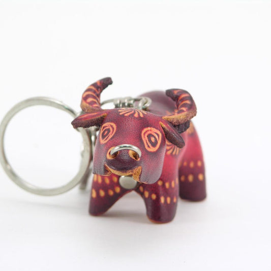 Genuine Handmade Leather ox Keychain, car keychain, animal key ring cartoon creative key pendant handmade small ornament
