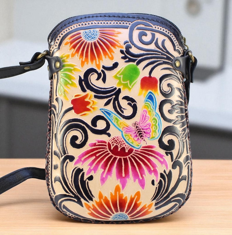 Genuine Handmade Leather Butterfly Purse / Crossbody/ Phone Bag, Shoulder Bag, Mini Bag, Animal-themed Bag, Cartoon Bag