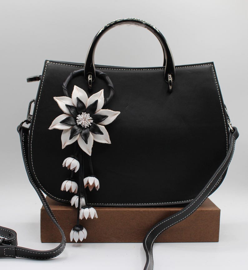 Genuine Handmade Leather Flower Keychain daisy purse charm bag charm (Black and White)