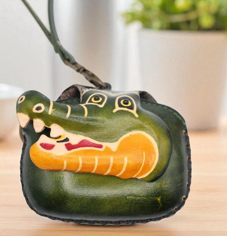 Genuine Handmade Leather Alligator Wristlet / Coin Purse / Wallet /change purse