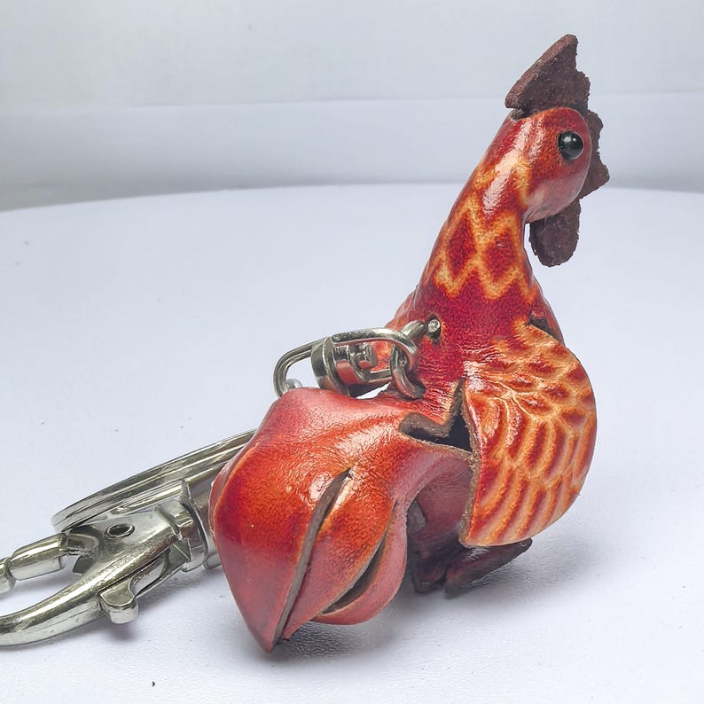Genuine Handmade Leather Rooster Keychain, car keychain, animal key ring cartoon creative key pendant handmade small ornament