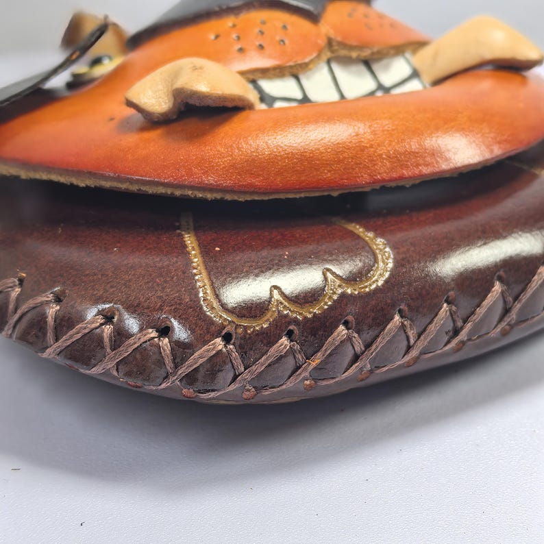 Brown Leather dog Wristlet Coin Purse / Mini Wallet, Coin Pouch, Candy Bag, Cartoon Small Card Holder, Gift Bag