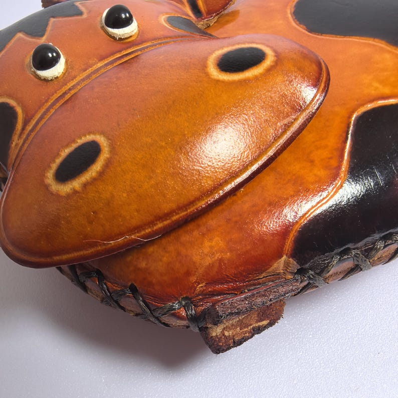 Genuine Handmade Leather Spotted Cow Coin Purse / Wallet / Wristlet/ Coin Pouch/ Animal-themed Loose Change Pouch / Cartoon Small Wallet