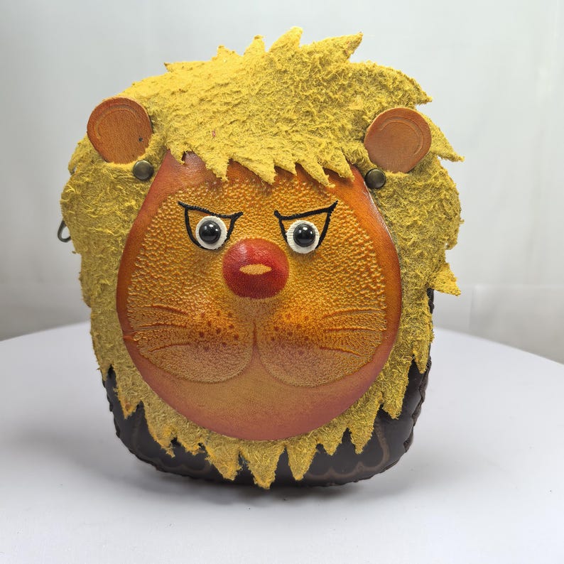 Genuine Leather Handmade Lion-shaped Wristlet Coin Purse / Wallet / Coin Pouch, Animal-themed Loose Change Pouch / Cartoon Small Wallet