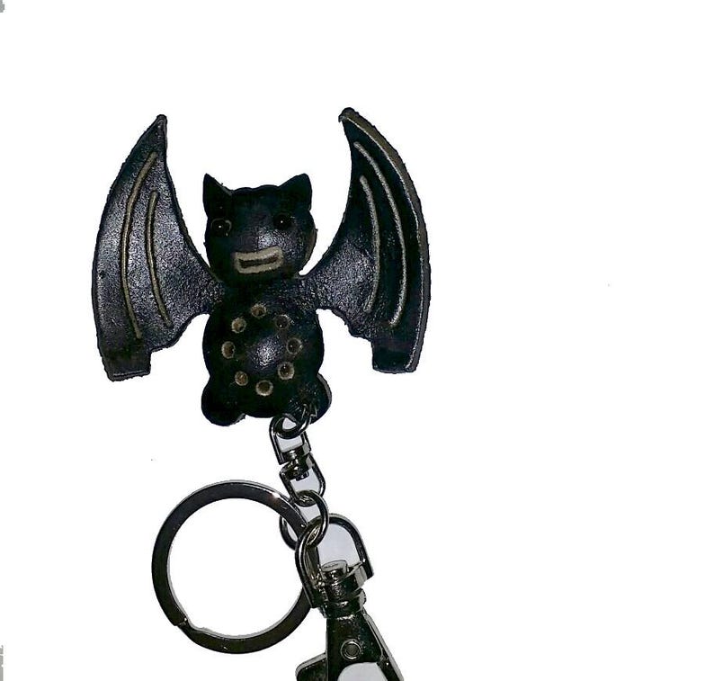 Genuine Handmade Leather bat Keychain/ Holiday Gift /Small Pendant Cartoon Keychain/ Animal Key Ring/ Key Ornament bag charm Halloween gift