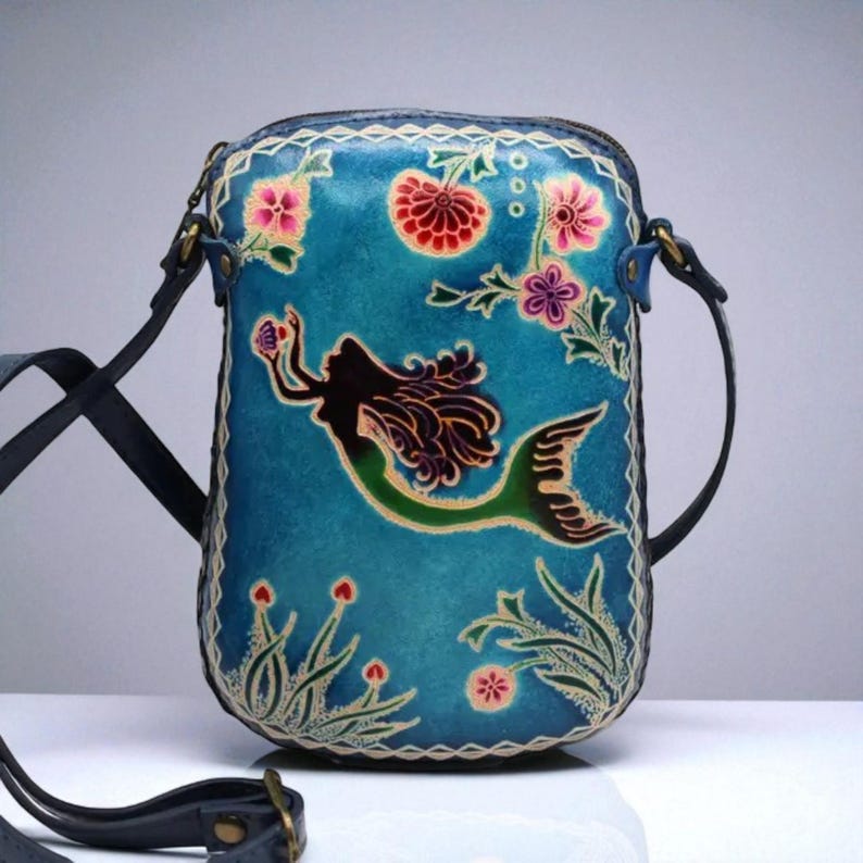 Genuine Handmade Leather Mermaid Purse / Crossbody/ Phone Bag, Shoulder Bag, Mini Bag, Animal-themed Bag, Cartoon Bag