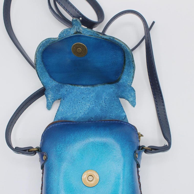 Genuine Handmade Leather Hedgehog Purse / Crossbody/ Phone Bag, Shoulder Bag, Mini Bag, Animal-themed Bag, Cartoon Bag